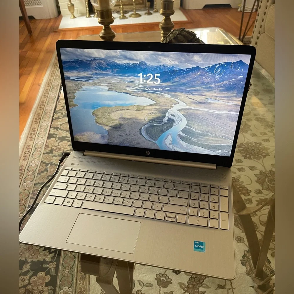 HP 15.6